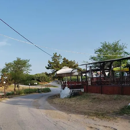 Dilyana 2 Appartamento Karianí